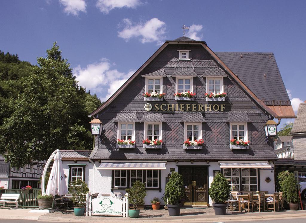 Schieferhof Hotel Шмаленберг Екстериор снимка