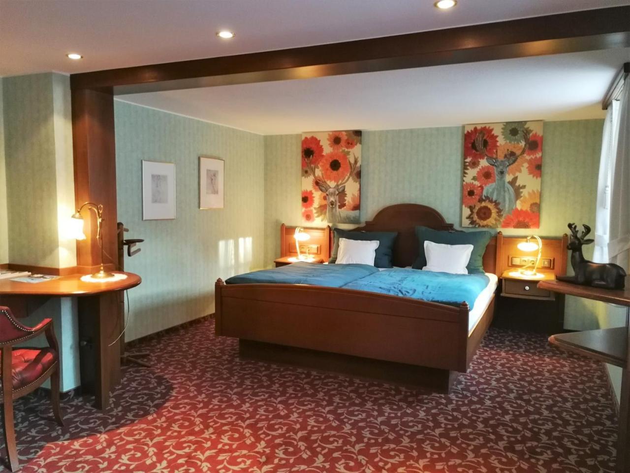 Schieferhof Hotel Шмаленберг Екстериор снимка